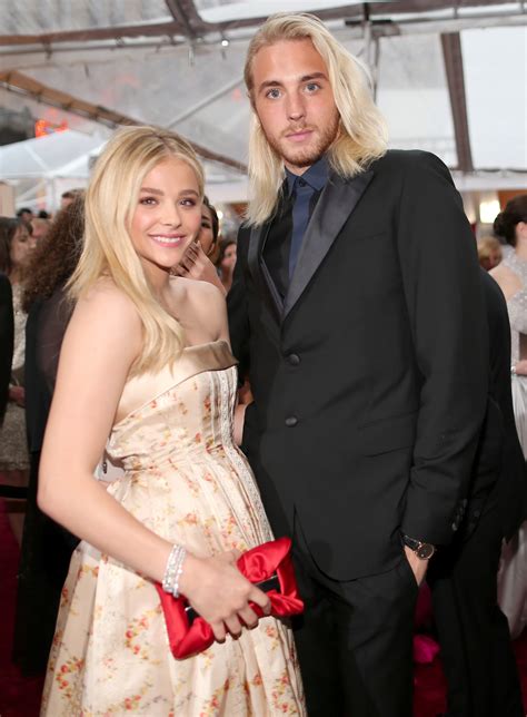 chloe grace moretz brothers.